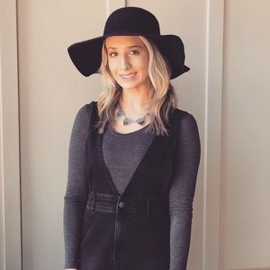 Meet your Posher, Alyssa